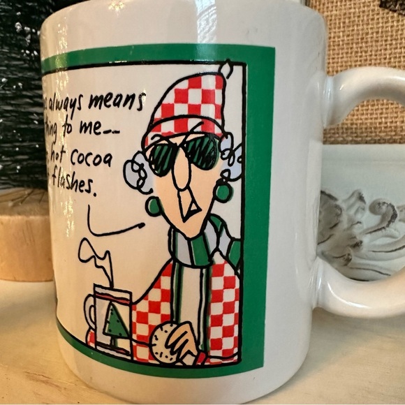 Vintage Hallmark Greetings Maxine Grouchy Old Lady Christmas Coffee Mug Shoe Box - Picture 4 of 7